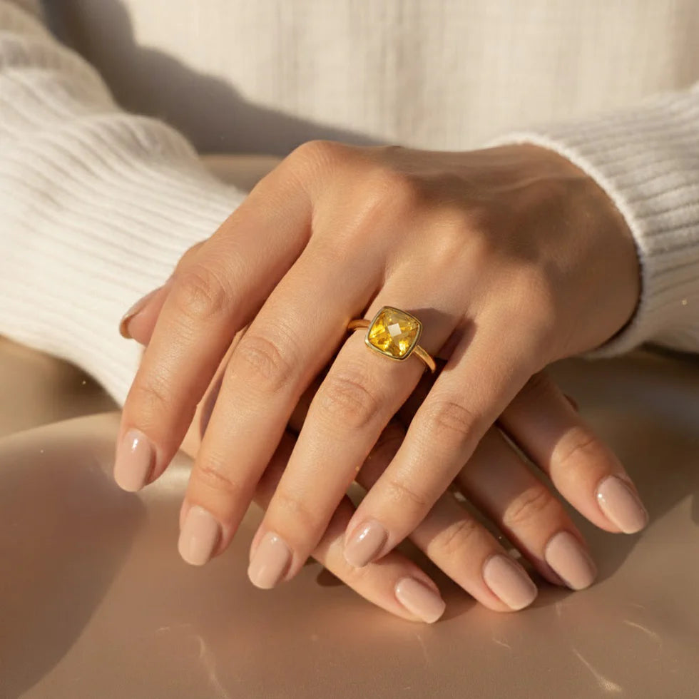Citrine Gemstone - سنیلا